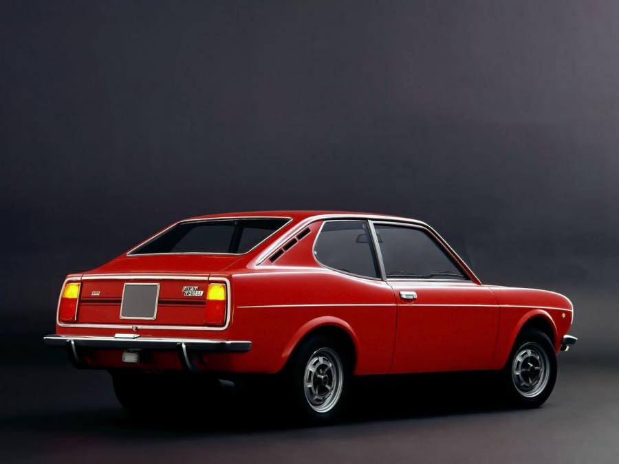  Fiat 128 Sport Coupe SL 1971 года  (фото 4 из 6)